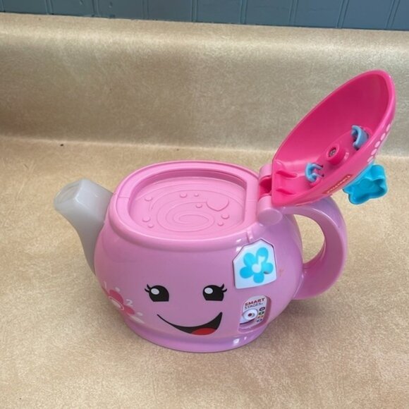 Fisher-Price Smart Stages Pink Tea Cup & 2 Pink Cups - Picture 4 of 9